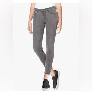 Buffalo David Bitton Aubrey Mid-Rise Super Soft  Jeans Grey Wash Size 6 skinny,